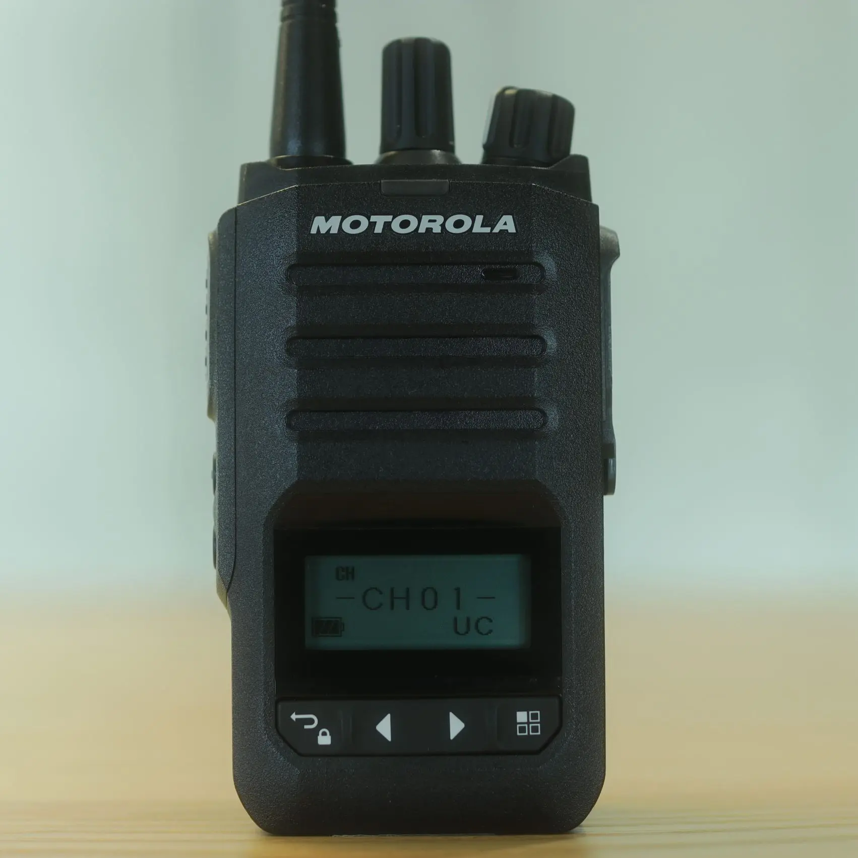 デジタル簡易無線 「MOTOROLA MiT3000」のレンタル | transceiver365